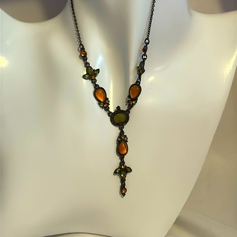 Vintage 1928 necklace